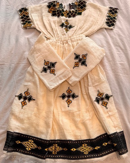 Picture of Traditional Ethiopian/Eritrea Girls Dress (5-6 years) - Golden & Green Coptic Cross